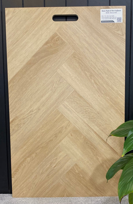 8mm Hybrid Herringbone - Natural Oak (H4230)